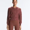 Chaqueta con capucha de punto elástico Chaqueta con capucha de punto elástico