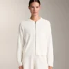 Chaqueta con capucha de punto lavado Chaqueta con capucha de punto lavado