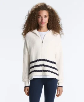 Chaqueta con capucha de punto ondulado