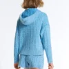Chaqueta con capucha de punto trenzado lavado Chaqueta con capucha de punto trenzado lavado