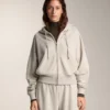 Chaqueta con capucha y mangas anchas de algodón Chaqueta con capucha y mangas anchas de algodón