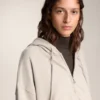 Chaqueta con capucha y mangas anchas de algodón Chaqueta con capucha y mangas anchas de algodón