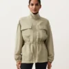 Chaqueta con cintura fruncida de mezcla de lyocell y 24 % de lino Chaqueta con cintura fruncida de mezcla de lyocell y 24 % de lino