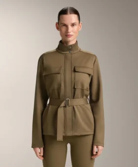 Chaqueta con efecto neopreno y cinturón