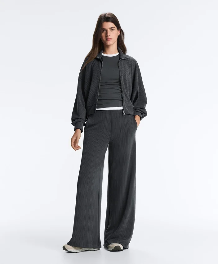Pantalones de rayas asimétricas con modal Pantalones de rayas asimétricas con modal