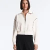 Chaqueta con ribetes efecto neopreno Chaqueta con ribetes efecto neopreno