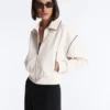 Chaqueta con ribetes efecto neopreno Chaqueta con ribetes efecto neopreno