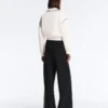 Chaqueta con ribetes efecto neopreno Chaqueta con ribetes efecto neopreno