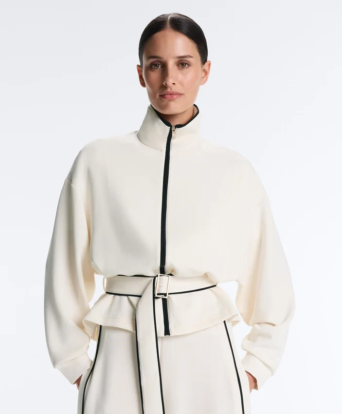 Chaqueta con ribetes y tejido modal Soft Touch Chaqueta con ribetes y tejido modal Soft Touch