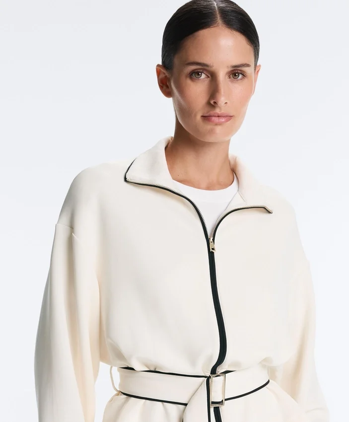 Chaqueta con ribetes y tejido modal Soft Touch Chaqueta con ribetes y tejido modal Soft Touch