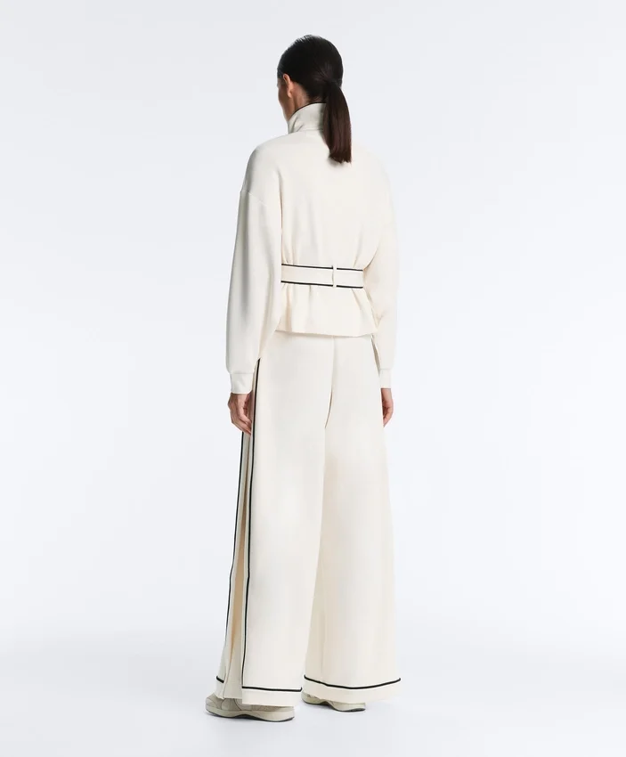 Chaqueta con ribetes y tejido modal Soft Touch Chaqueta con ribetes y tejido modal Soft Touch