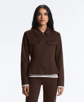 Chaqueta con volantes efecto neopreno y ribetes