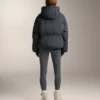 Chaqueta corta acolchada 100 % plumón