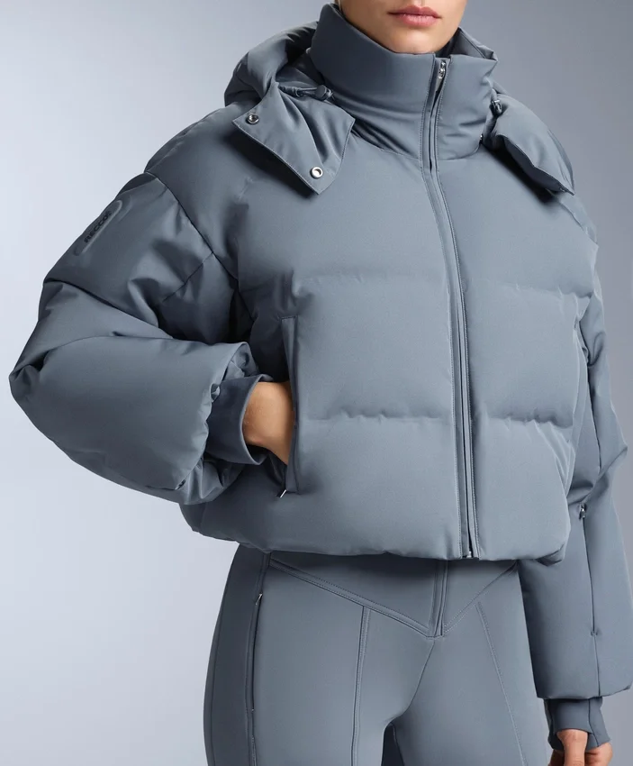 Chaqueta corta de esquí ligera, 80 % plumón y 20 % Minardi Piume, resistente al agua Chaqueta corta de esquí ligera, 80 % plumón y 20 % Minardi Piume, resistente al agua
