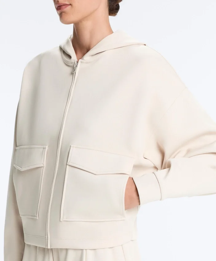 Chaqueta de algodón piqué con capucha Chaqueta de algodón piqué con capucha