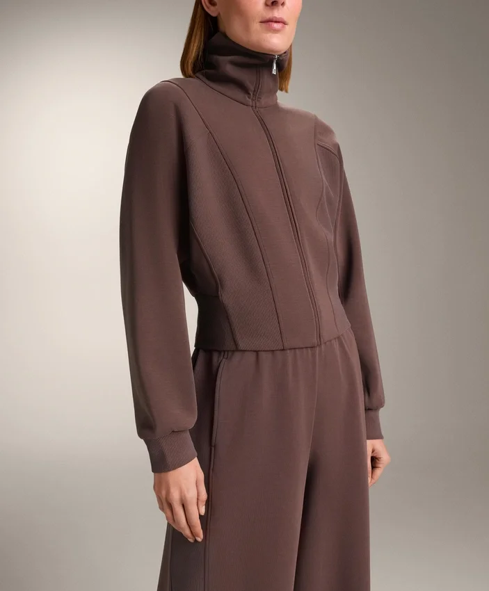 Chaqueta de canalé cepillado con modal Chaqueta de canalé cepillado con modal