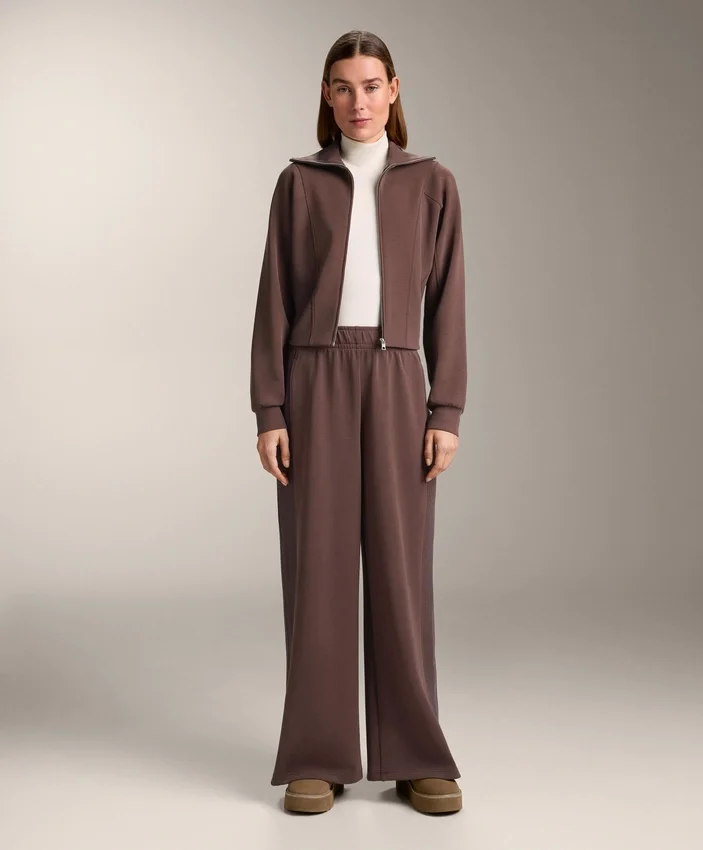 Chaqueta de canalé cepillado con modal Chaqueta de canalé cepillado con modal