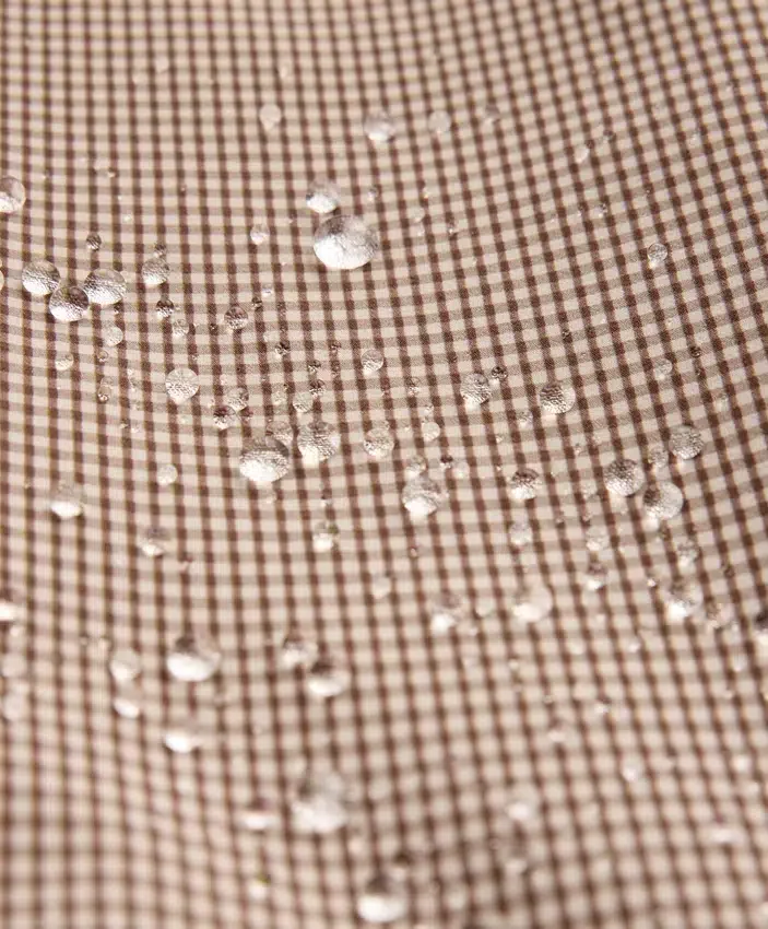 Chaqueta de cuadros vichy extra ligera e impermeable 10K Chaqueta de cuadros vichy extra ligera e impermeable 10K