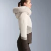 Chaqueta de esquí Primaloft® ajustada y resistente al agua con bloques de color Chaqueta de esquí Primaloft® ajustada y resistente al agua con bloques de color
