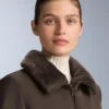 Chaqueta de esquí Primaloft® resistente al agua y de corte superajustado Chaqueta de esquí Primaloft® resistente al agua y de corte superajustado