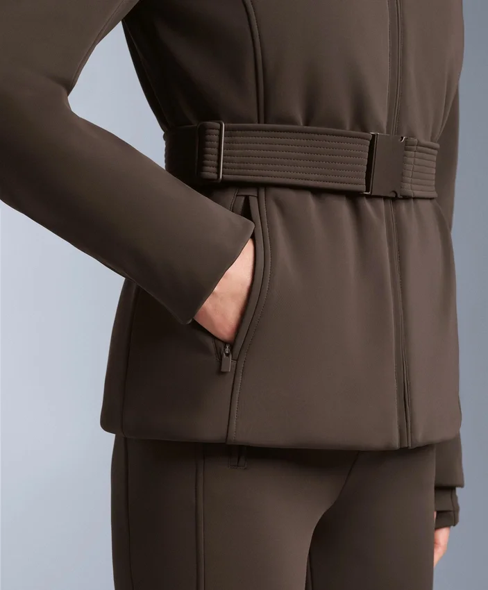 Chaqueta de esquí Primaloft® resistente al agua y de corte superajustado Chaqueta de esquí Primaloft® resistente al agua y de corte superajustado