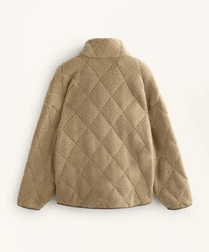 Chaqueta de imitación de piel de oveja con acolchado en forma de rombos Chaqueta de imitación de piel de oveja con acolchado en forma de rombos