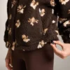 Chaqueta de imitación de piel de oveja con estampado floral Chaqueta de imitación de piel de oveja con estampado floral