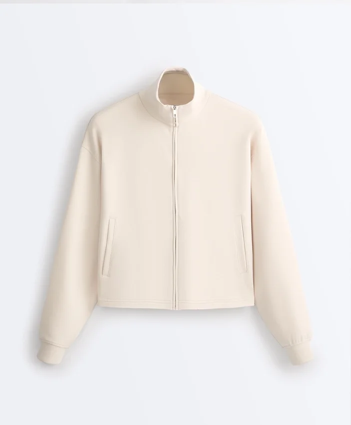 Chaqueta de piqué con cuello alto y algodón Chaqueta de piqué con cuello alto y algodón