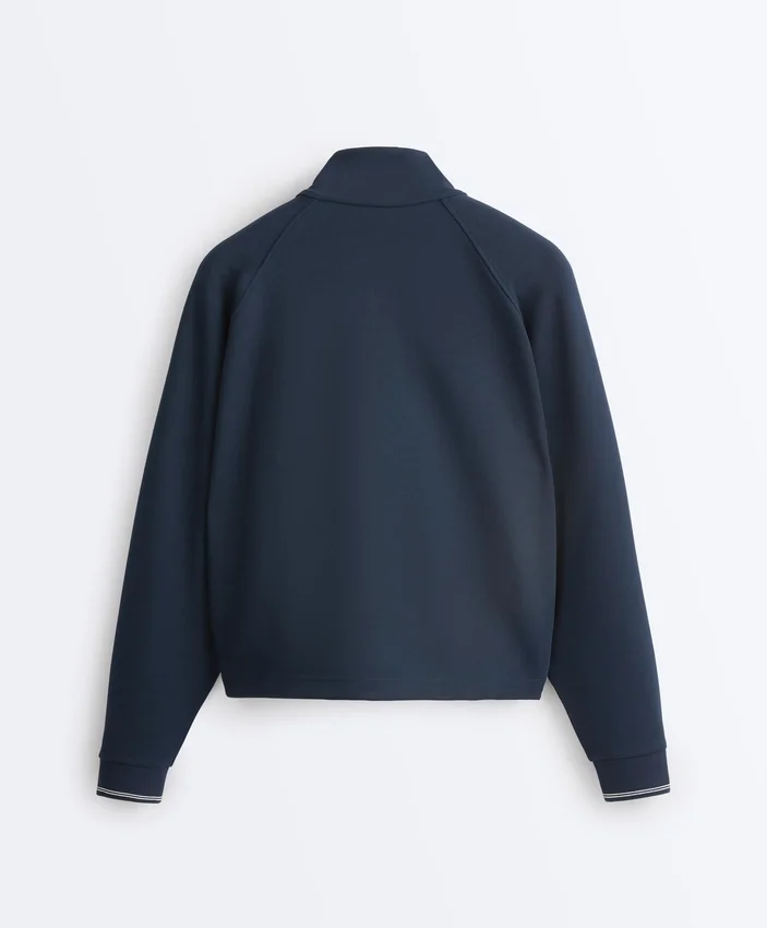 Chaqueta de piqué con ribete de algodón en contraste Chaqueta de piqué con ribete de algodón en contraste