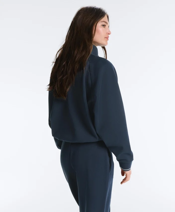 Chaqueta de piqué con ribete de algodón en contraste Chaqueta de piqué con ribete de algodón en contraste