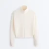 Chaqueta de punto calado
