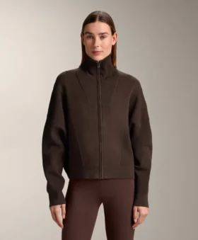 Chaqueta de punto con cuello acanalado