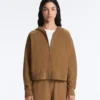 Chaqueta de punto estructurada con capucha Chaqueta de punto estructurada con capucha