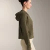 Chaqueta de punto estructurada con capucha