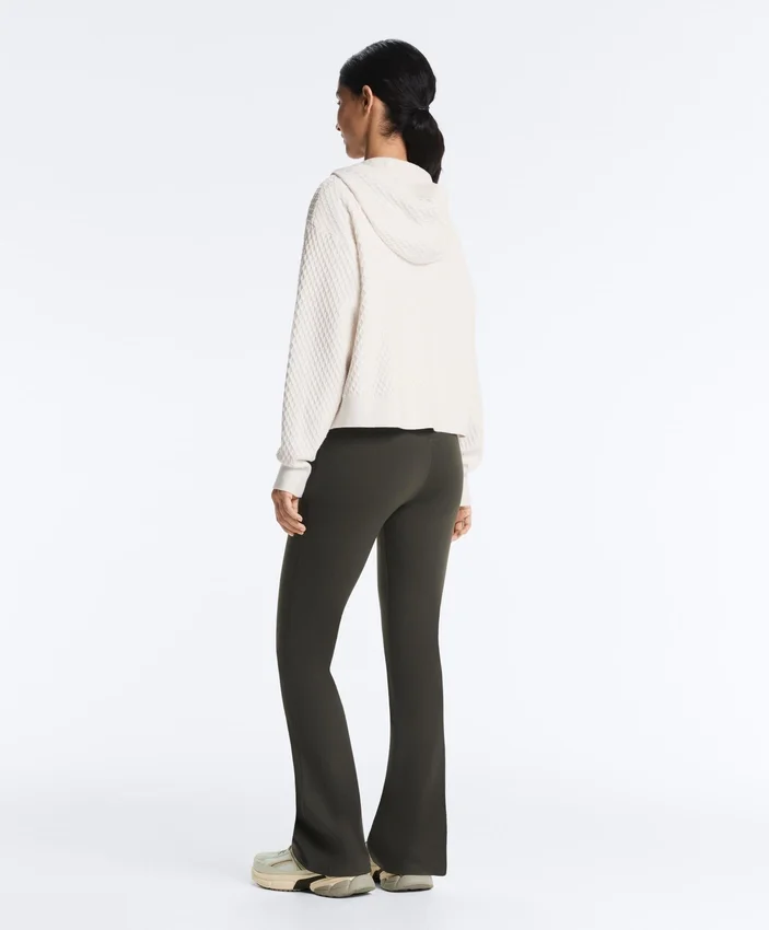 Chaqueta de punto estructurada con capucha Chaqueta de punto estructurada con capucha