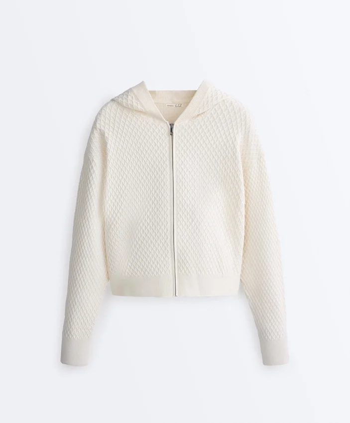 Chaqueta de punto estructurada con capucha Chaqueta de punto estructurada con capucha