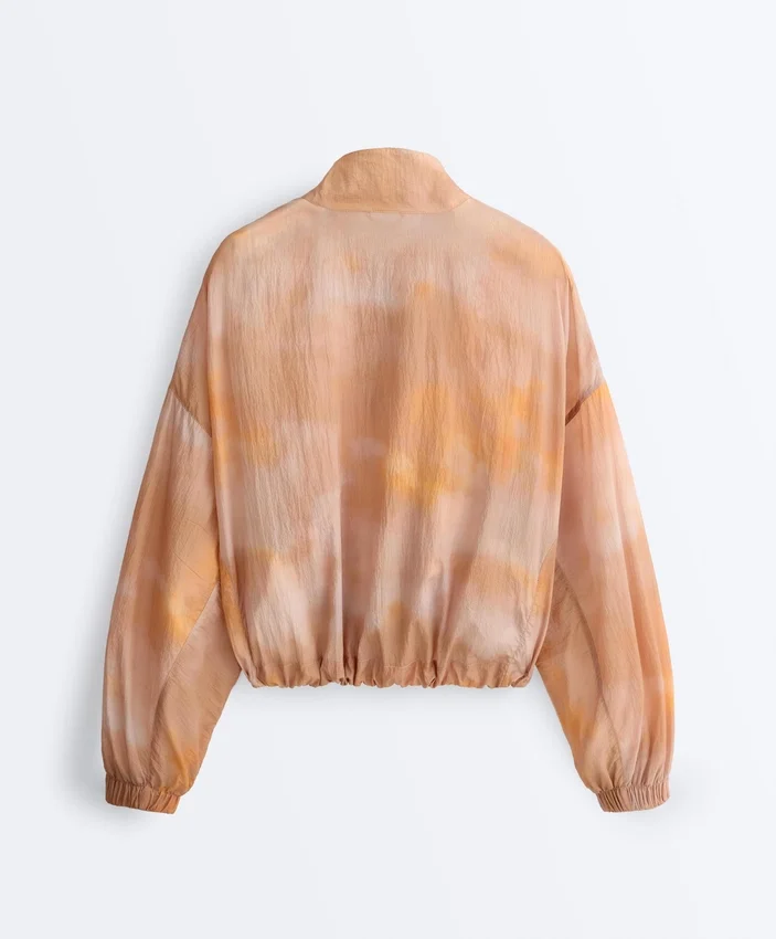 Chaqueta deportiva con estampado tie-dye Chaqueta deportiva con estampado tie-dye