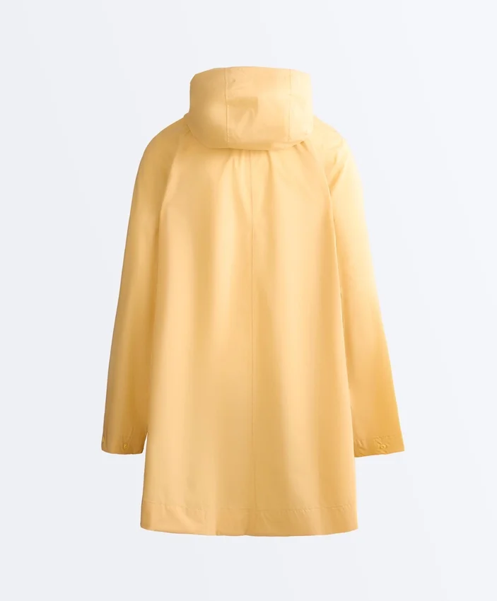 Chaqueta impermeable 10K superligera y compacta Chaqueta impermeable 10K superligera y compacta