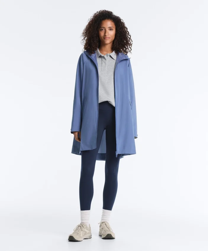 Chaqueta impermeable 10K superligera y compacta Chaqueta impermeable 10K superligera y compacta