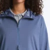 Chaqueta impermeable 10K superligera y compacta Chaqueta impermeable 10K superligera y compacta