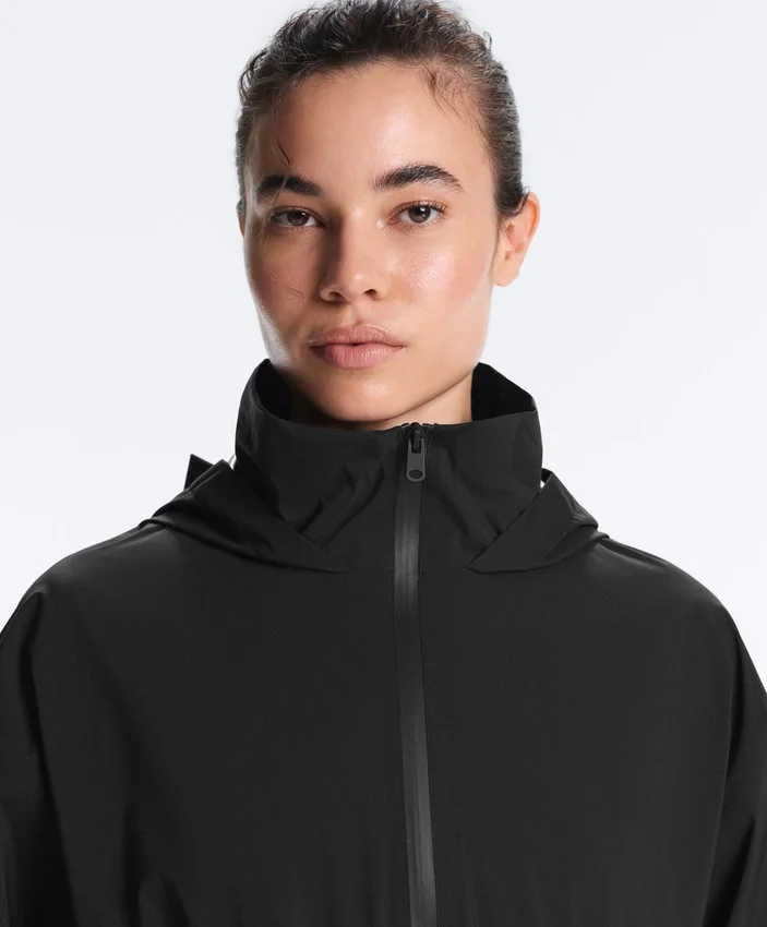 Chaqueta impermeable 10K superligera y compacta Chaqueta impermeable 10K superligera y compacta