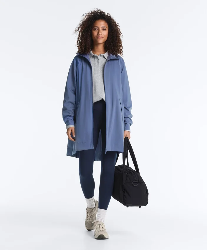 Chaqueta impermeable 10K superligera y compacta Chaqueta impermeable 10K superligera y compacta