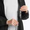 Chaqueta impermeable 10K superligera y compacta Chaqueta impermeable 10K superligera y compacta