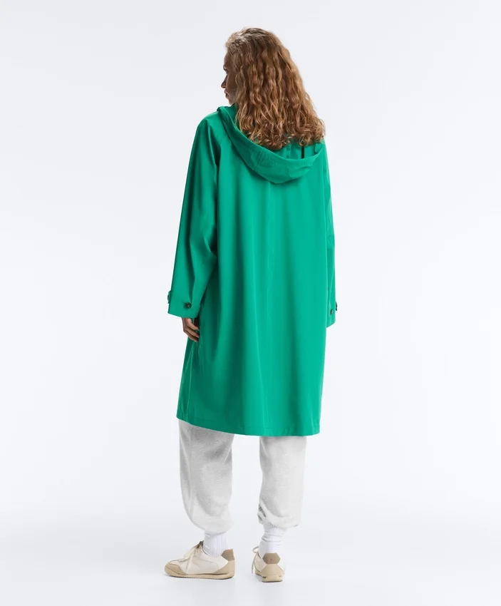 Chaqueta impermeable extra ligera de largo medio 10K Chaqueta impermeable extra ligera de largo medio 10K