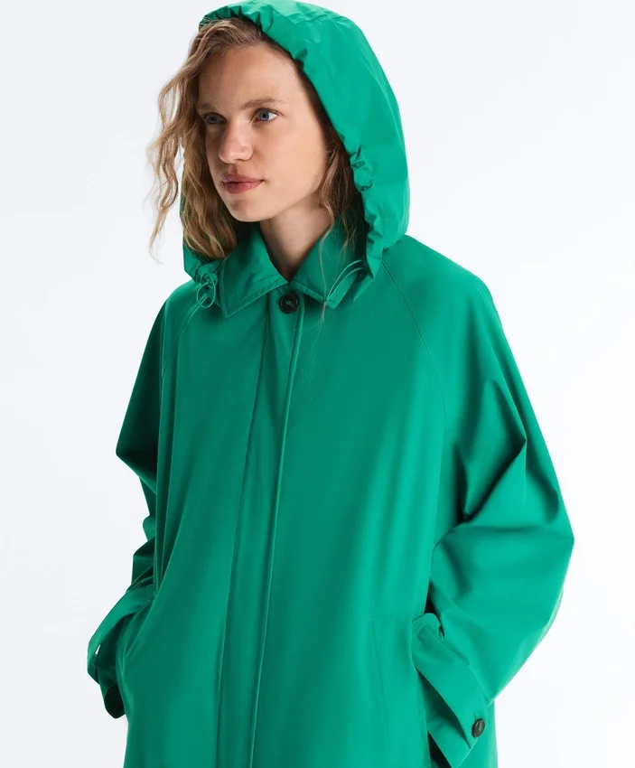 Chaqueta impermeable extra ligera de largo medio 10K Chaqueta impermeable extra ligera de largo medio 10K