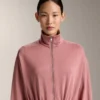 Chaqueta larga con cintura ajustable y textura a rayas Chaqueta larga con cintura ajustable y textura a rayas