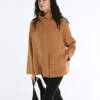 Chaqueta larga con efecto neopreno Chaqueta larga con efecto neopreno