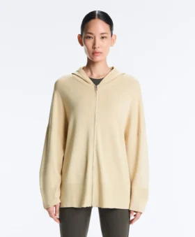 Chaqueta larga de punto con capucha