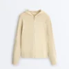 Chaqueta larga de punto con capucha Chaqueta larga de punto con capucha