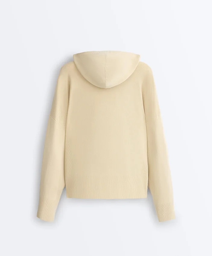 Chaqueta larga de punto con capucha Chaqueta larga de punto con capucha